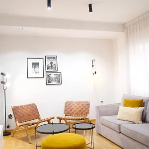 https://modern-well-located-apartment-in-soho.es-andalucia.com
